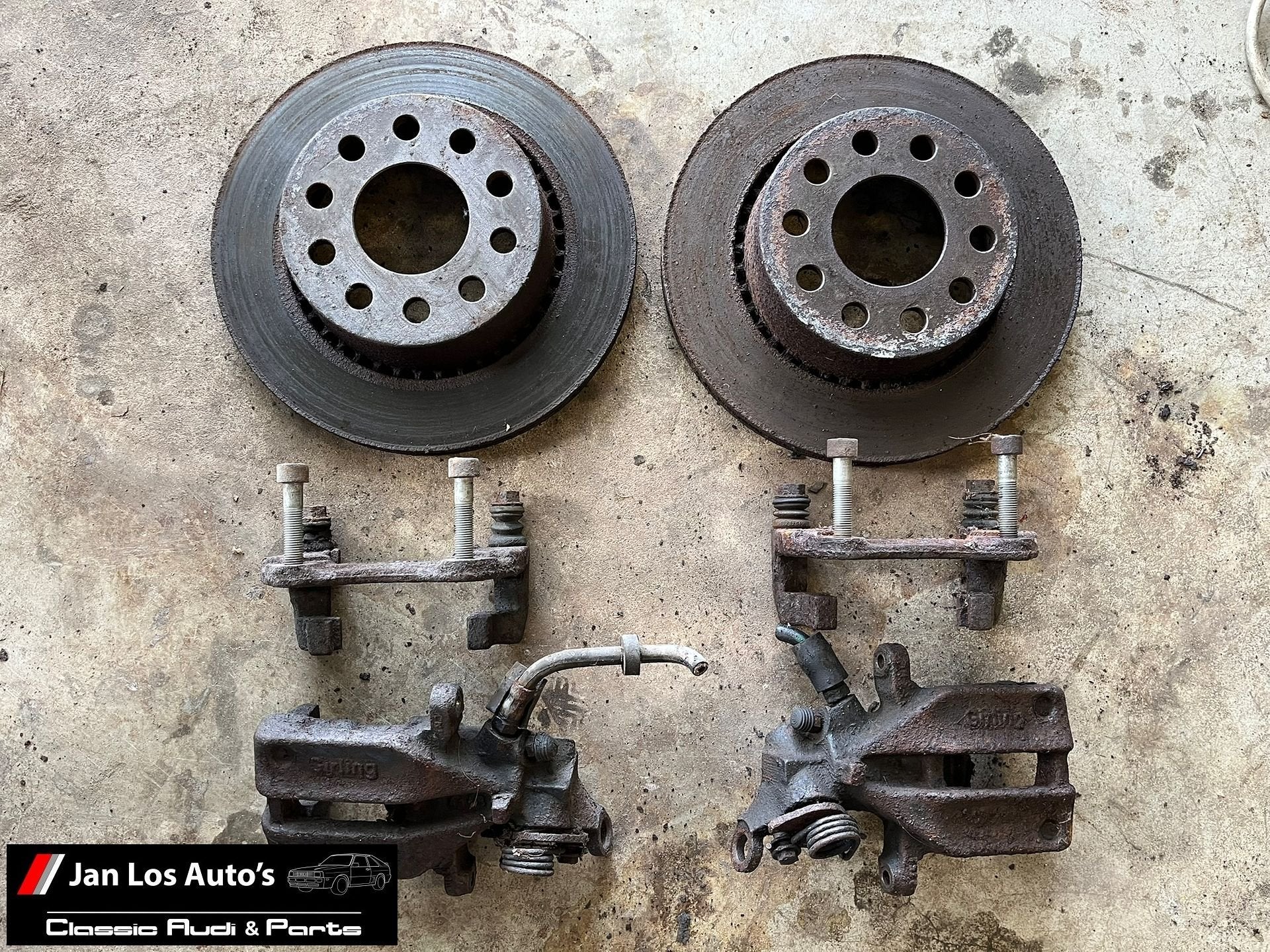 Audi V8 typ 44 c3 Remschijf Set  achter geventileerd quattro, Auto-onderdelen, Gebruikt, -, -, -
