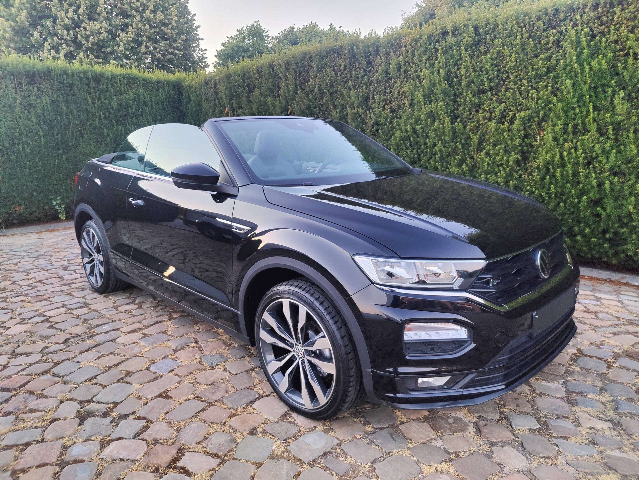 Volkswagen T-Roc T-Roc Cabriolet 1.5 TSI R-Line OPF DSG, Autos, Volkswagen, Entreprise, Cabriolet, Noir, 2 portes