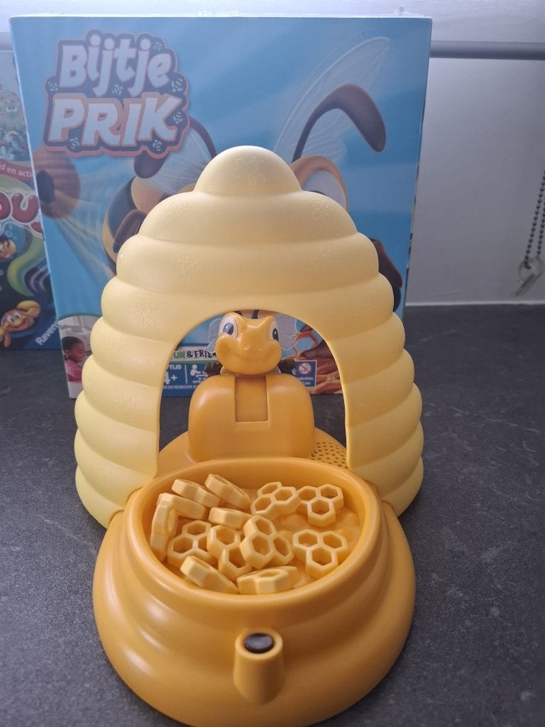 Spel bijtje prik, Ophalen, Zo goed als nieuw