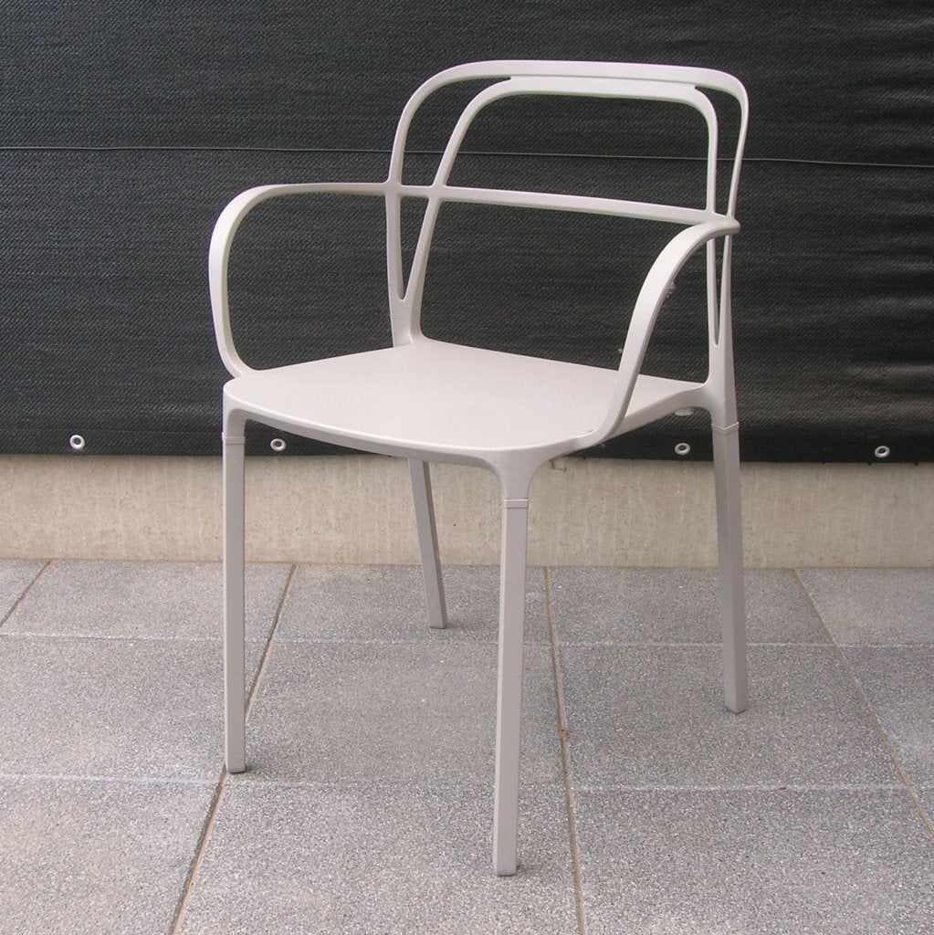 Pedrali design stoel “ INTRIGO ”, Huis en Inrichting, Ophalen, Zo goed als nieuw, Metaal, Eén