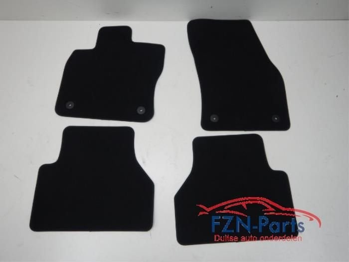 Matten Set Volkswagen Caddy (22730806), Autos : Pièces & Accessoires, Enlèvement ou Envoi, Utilisé