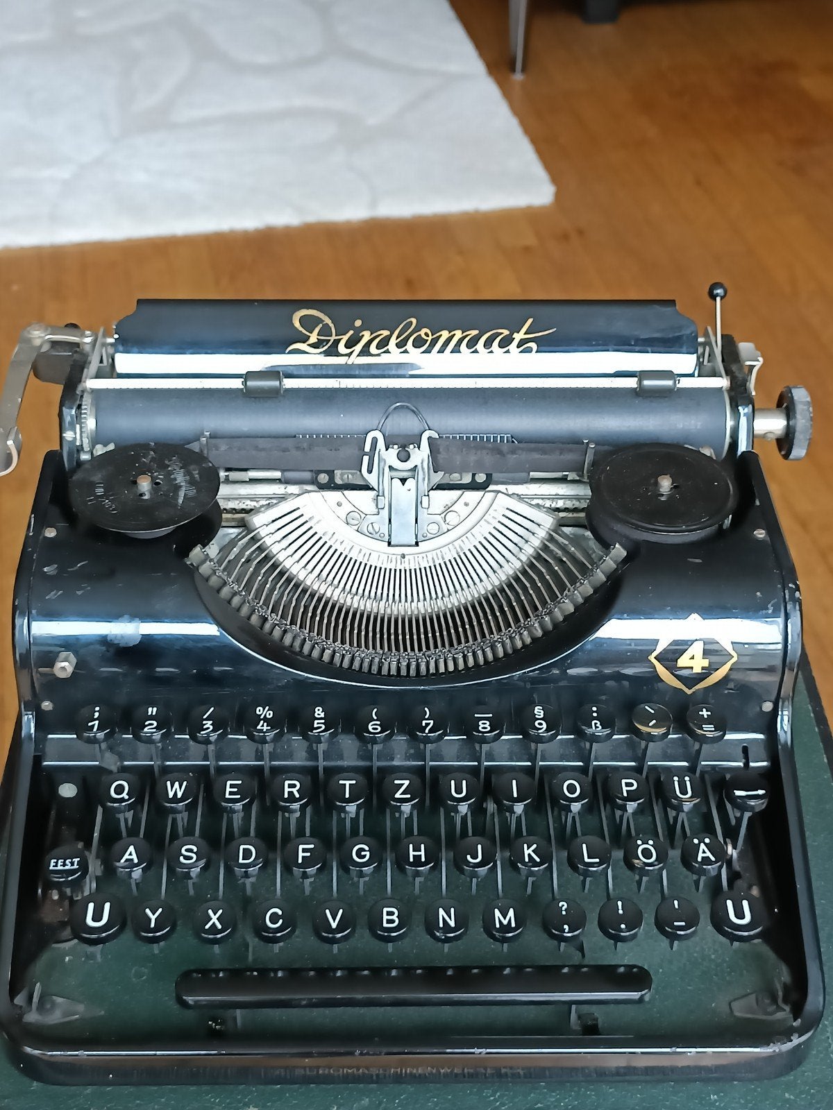 Diplomat 4 vervaardigd door Olympia Büromaschinenwerke A.G., Diversen, Typemachines, Ophalen of Verzenden