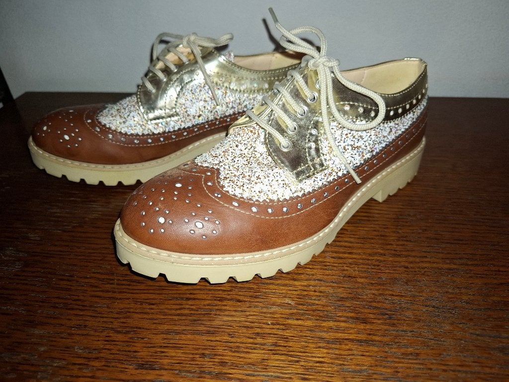 Chaussures tailles mixtes, Enlèvement, Chaussures