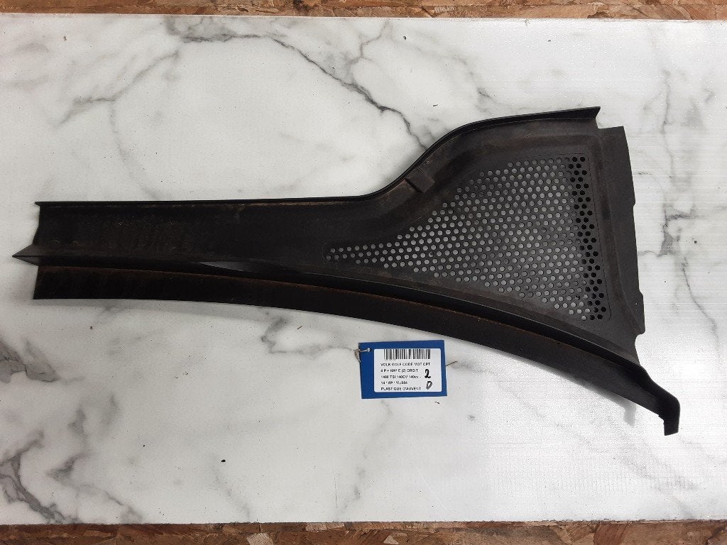 SIERLIJSTEN VOORRUIT Volkswagen Golf VII (AUA) (5G1819404A), Auto-onderdelen, Gebruikt, Mevr. I. Hauben, Rue de l'Espoir 34 34
4030  GRIVEGNÉE, BE