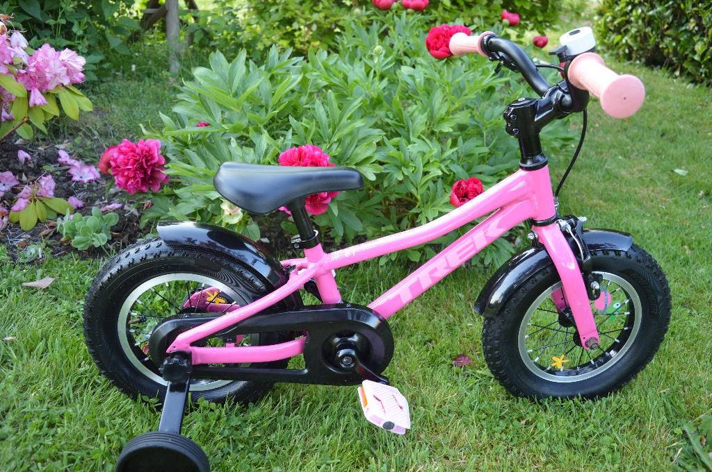 vélo fille TREK (alu) 3-4 ans 12 pouces état impecc, Enlèvement, Comme neuf