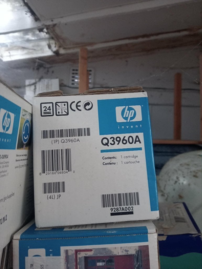 TONER HP Color LaserJet Q3960A - Noir, Informatique & Logiciels, Fournitures d'imprimante, Enlèvement ou Envoi, Comme neuf, Toner