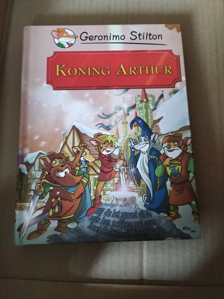 Koning Arthur nieuw boek Geronimo Stilton van R.L. Stevenson, Ophalen of Verzenden, Nieuw