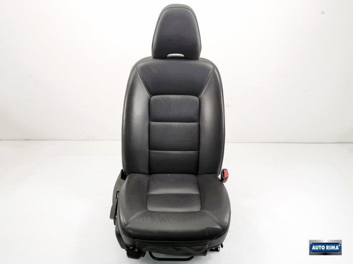 Siège droit d'un Volvo V70, -, 3 mois de garantie, -, -