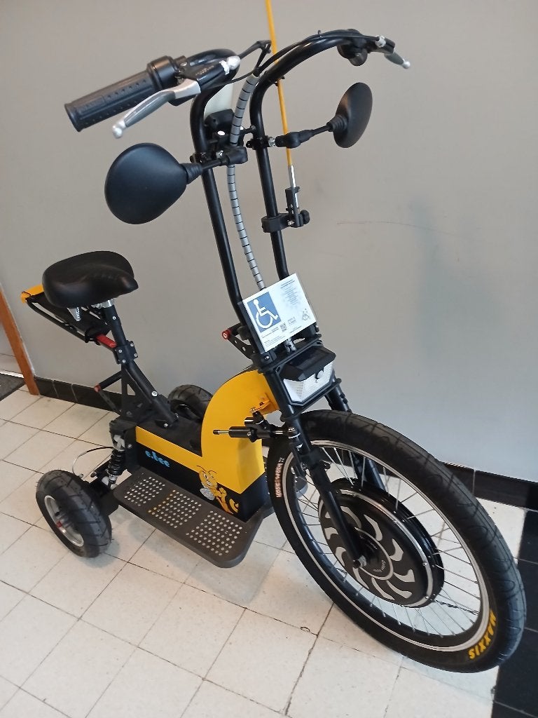 Echange tricycle électrique contre 50/125 course année 70/80, Motos, Enlèvement, 1 cylindre, Jusqu'à 11 kW