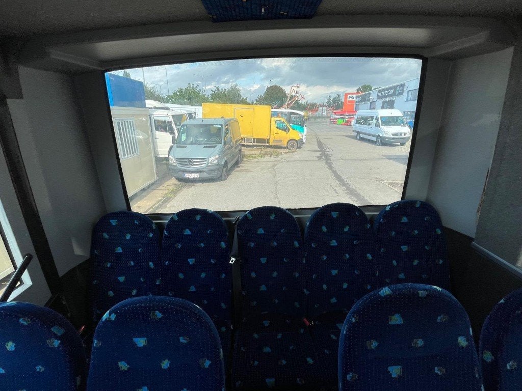 Mercedes Vario 0813 (Stock ID 44620) — 19
