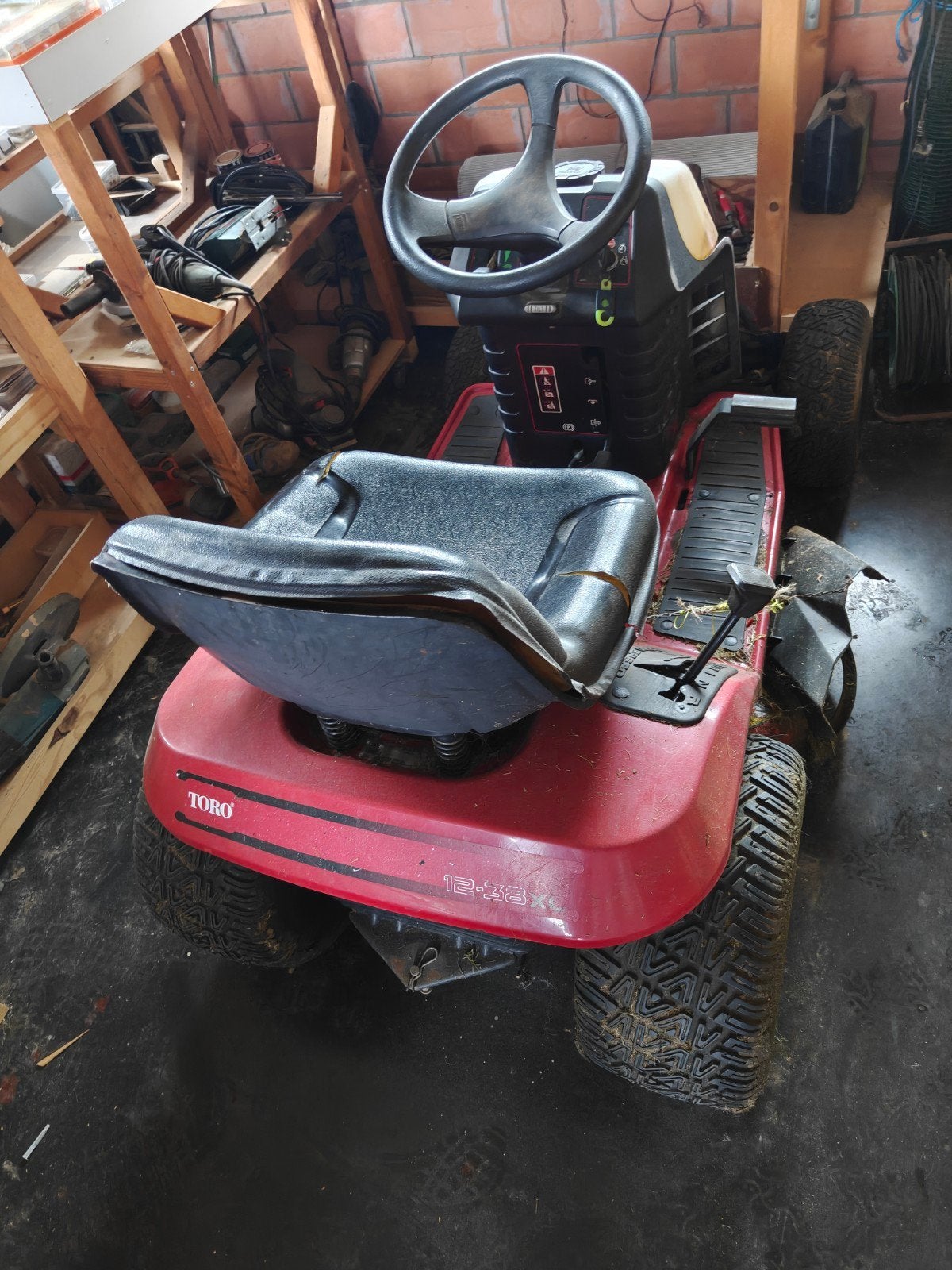 zitmaaier, Tuin en Terras, Ophalen, Gebruikt, TORO, 90 tot 120 cm