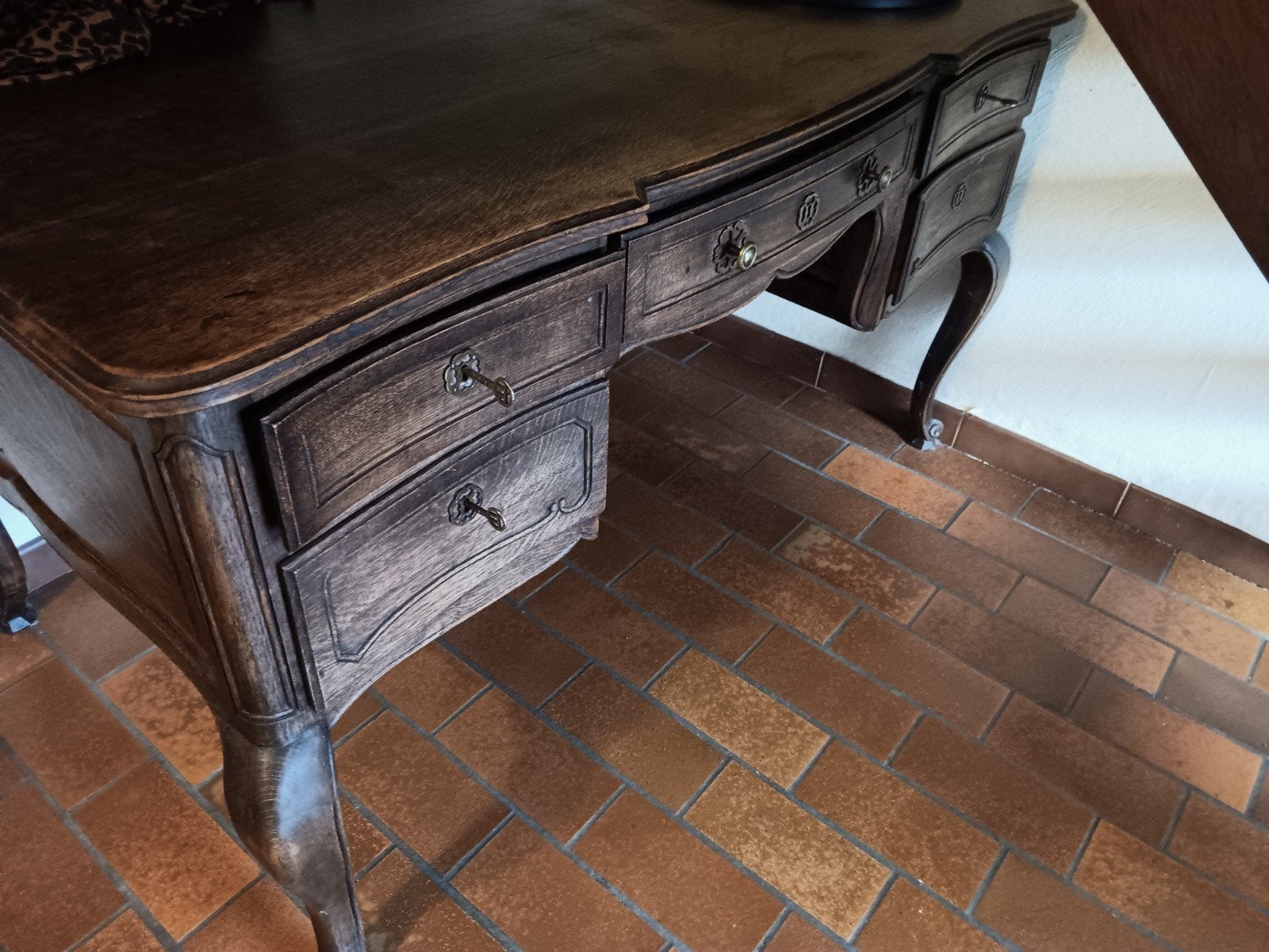 bureau ancien chêne, Enlèvement