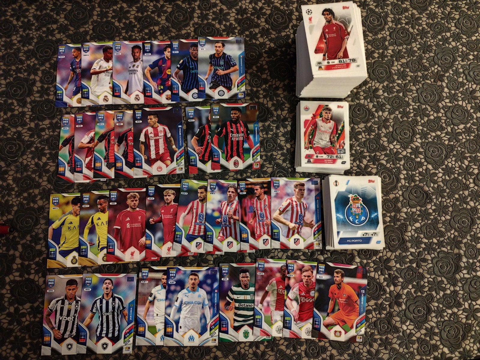 272 kaarten topps + fifa adrenalyn xl nieuw!, Ophalen