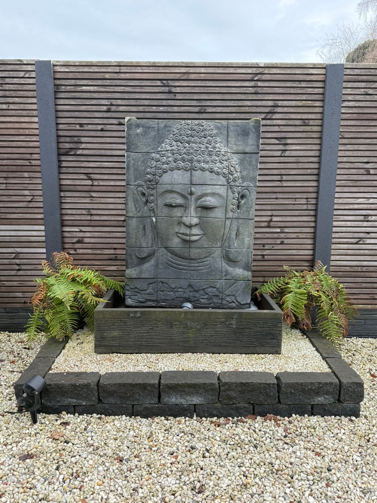 Prachtige wandfontein, Tuin en Terras, Ophalen, Zo goed als nieuw