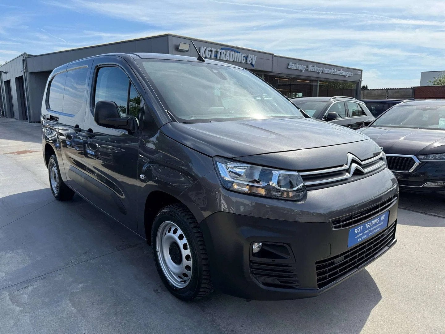 Citroën Berlingo 1.5 BLUEHDI XL L2 AUTOMAAT 130PK 3 ZIT NAV, Auto's, Automaat, Stof, Gebruikt, 4 cilinders
