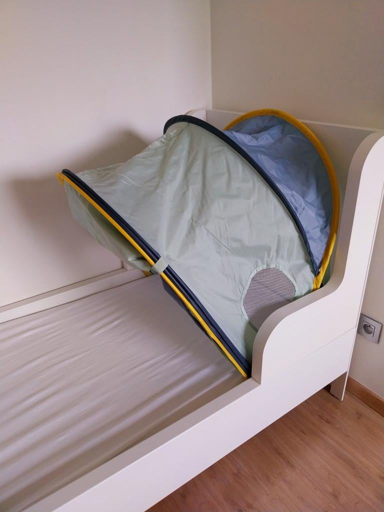 Twee bedtenten Ikea, Ophalen