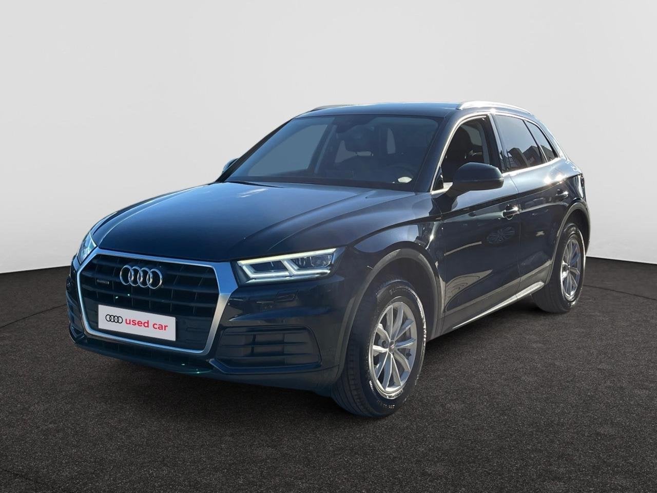 Audi Q5 Dsl QUATTRO*190PK*CARPLAY*GPS*CAMERA*SENSOREN*FULL L, Automaat, 188 g/km, Geheel digitaal combi-instrument, Q5