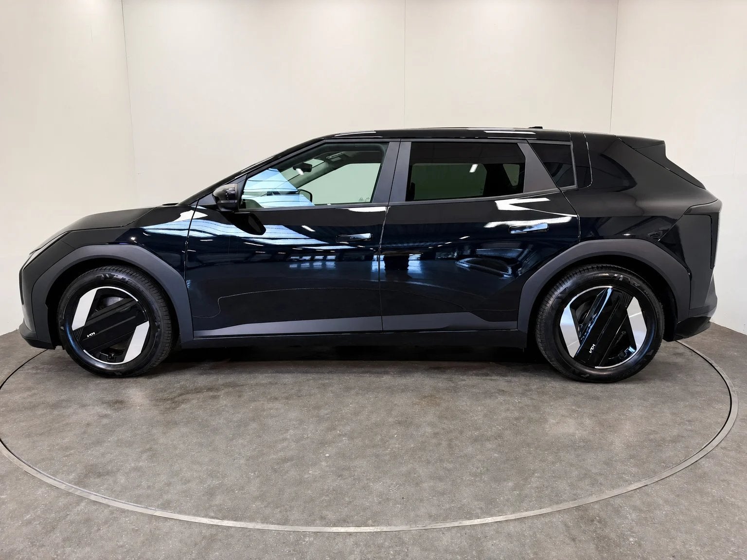 Kia EV4 BEV 81KWH BUSINESS PLUS AUTO FWD, Autos, Kia, EV4, Achat, Euro 6, Entreprise