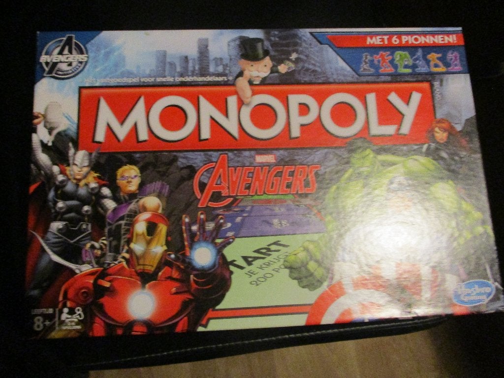 jeu de plateau Zgan Marvel Monopoly Avengers Monopoly, 1 ou 2 joueurs, Enlèvement ou Envoi, Comme neuf, Monopooly