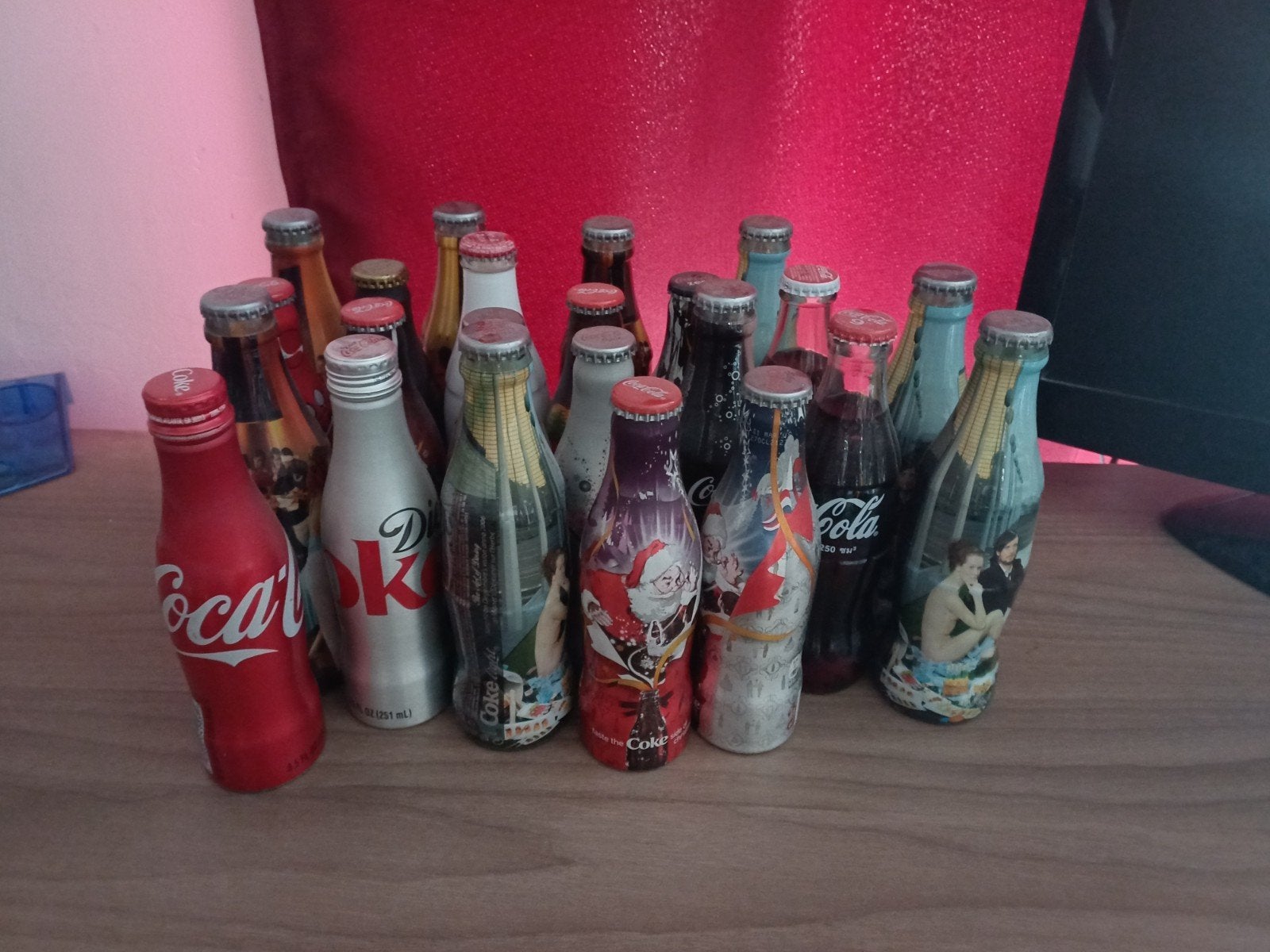 Coca Cola verzamel flessen - 23 flessen, Verzamelen, Ophalen