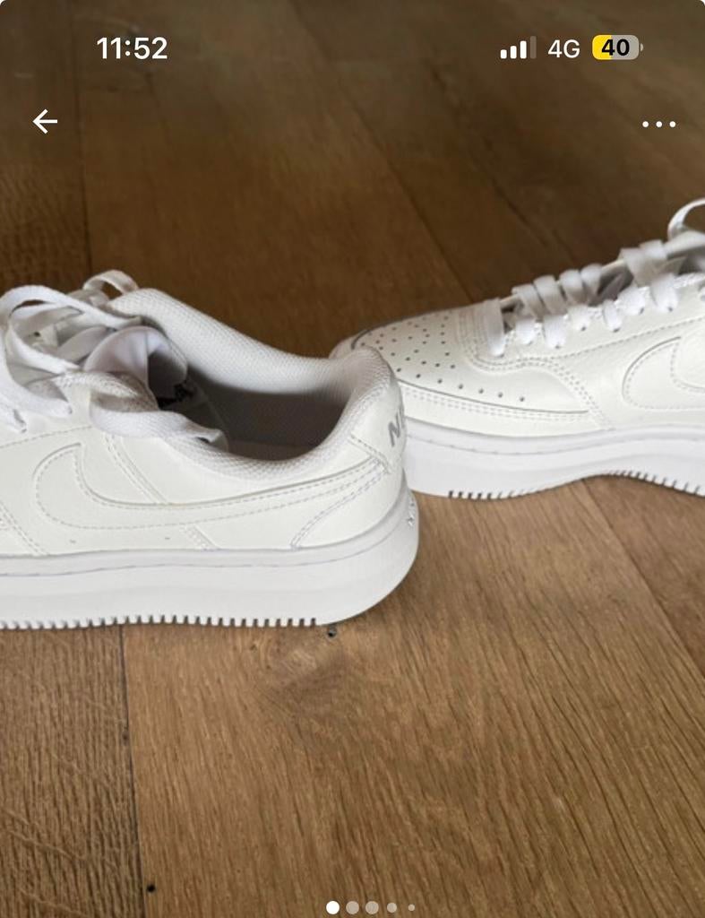 Sneakers Nike, neuves pour femmes, jamais portées, Neuf, Sneakers et Baskets, Enlèvement, Blanc