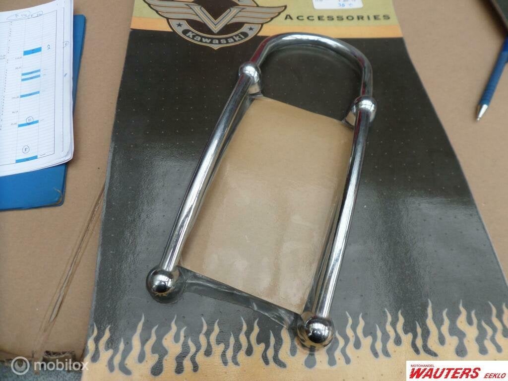 Beugel VOORSPATBORD KAWASAKI VN800CL, Motoren, Nieuw, Ophalen of Verzenden