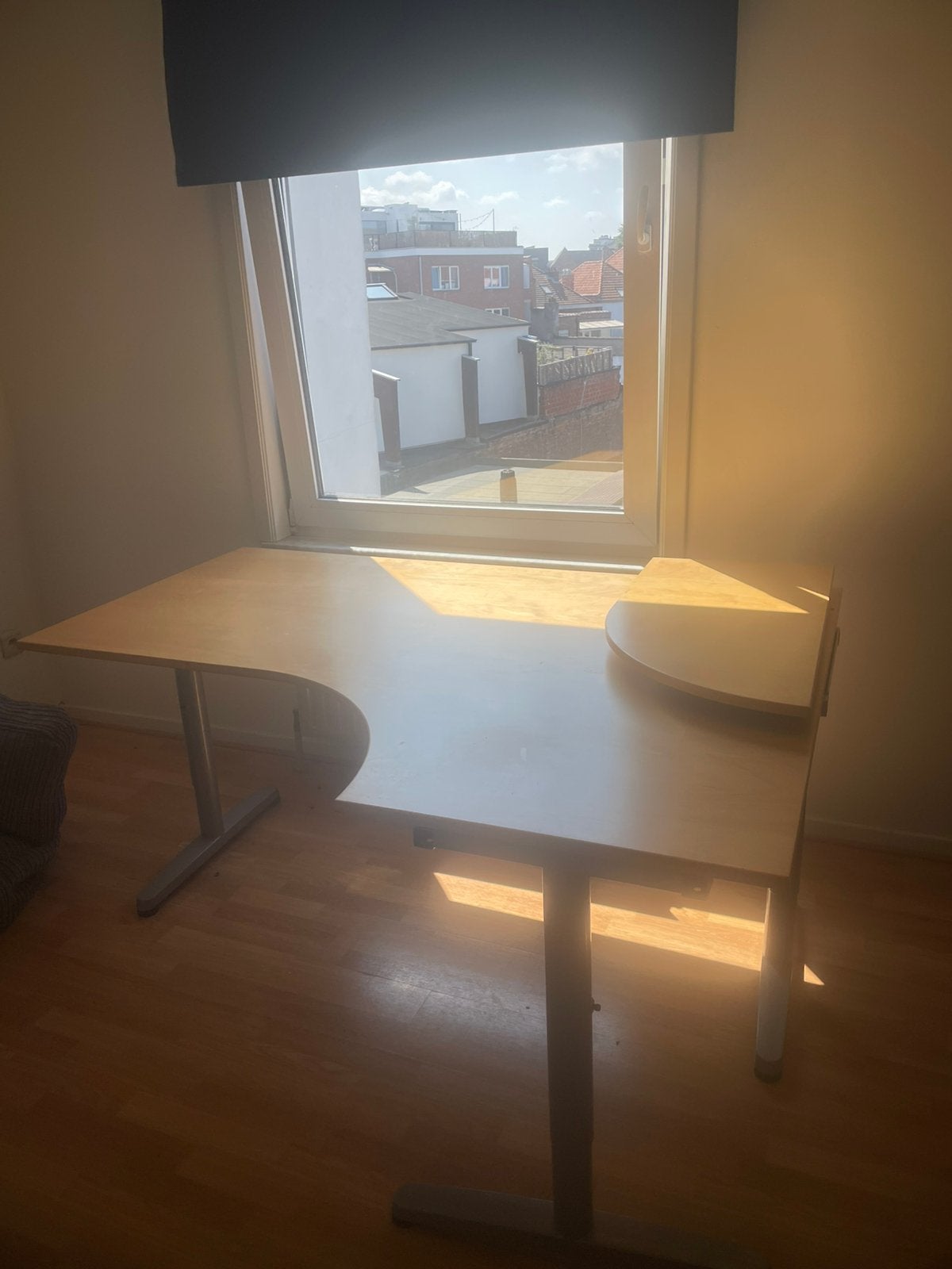 Bureau met verlengstuk, Ophalen, Gebruikt