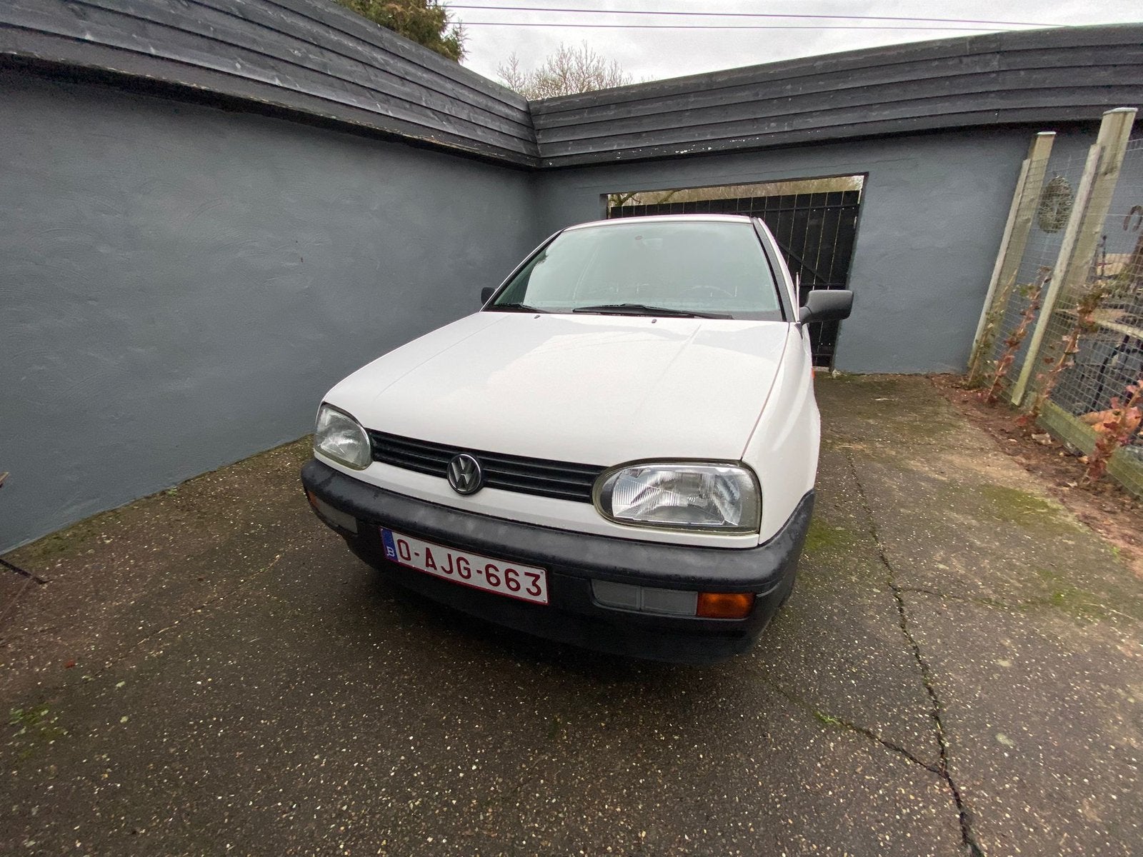 Vw golf 3/ golf III hatchback, Auto's, Voorwielaandrijving, Stof, Zwart, 4 cilinders