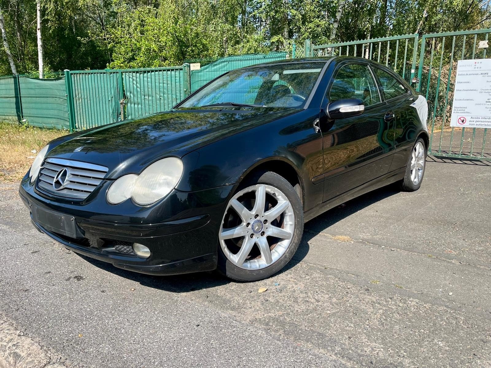 Mercedes classe C coupé 220d première propriétaires 2002, Auto's, Diesel, Particulier, C-Klasse, Te koop