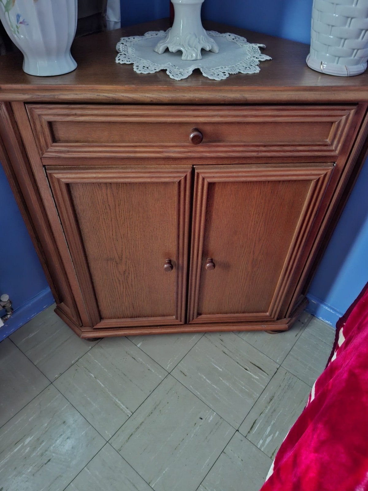 salontafeltje, 2 hoekkastjes, halkastje, vitrine kasten, Ophalen
