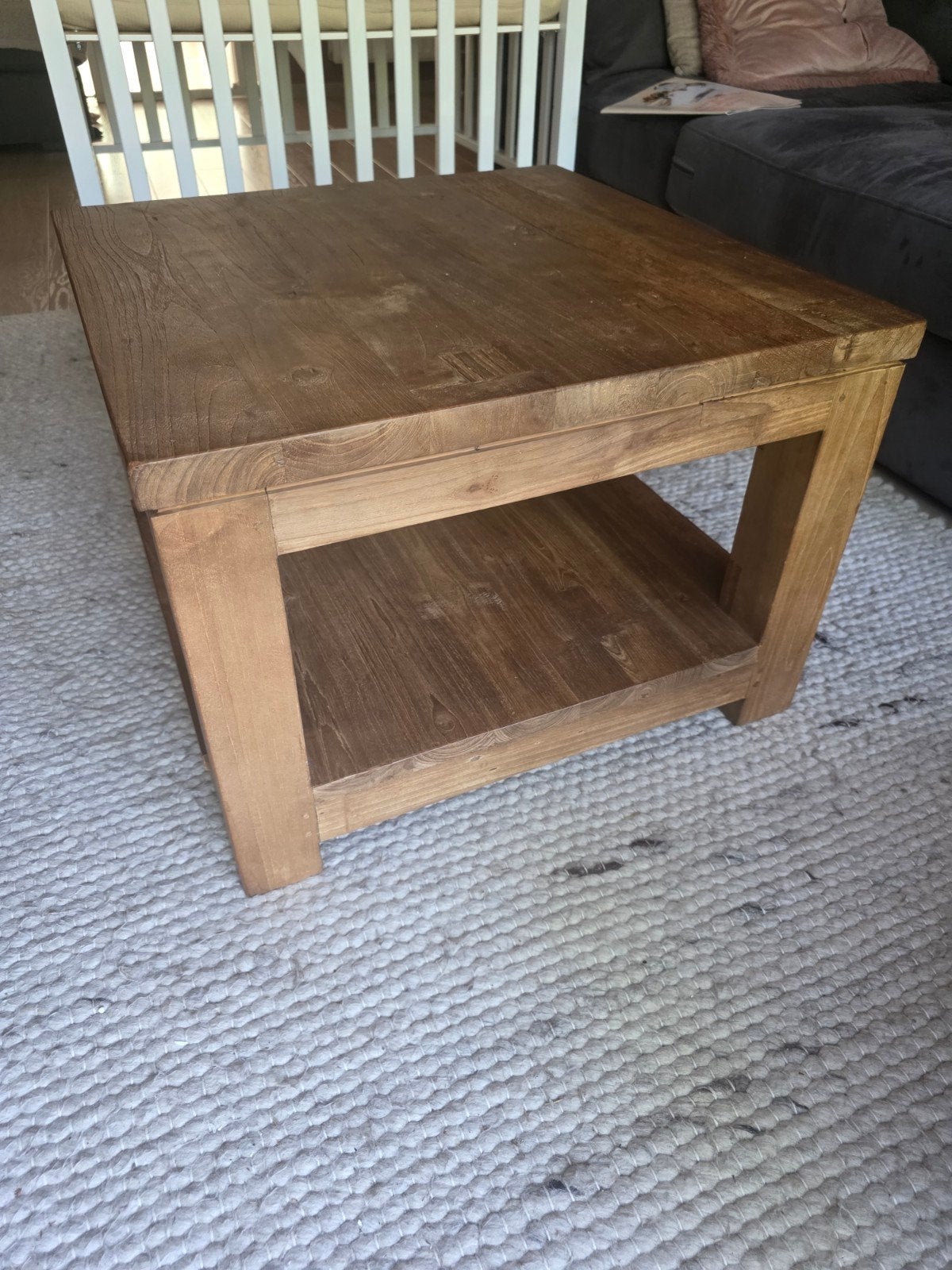 Bijzettafel/salontafel, Ophalen