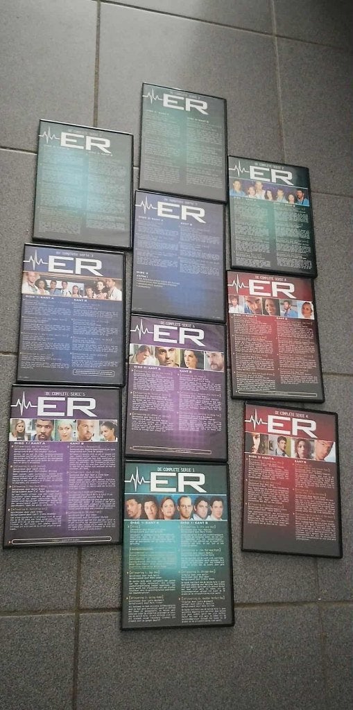 ER box 1 tem 5 amerikaanse ziekenhuisserie, Nederlands, Zo goed als nieuw, Seizoen 1, Ophalen of Verzenden