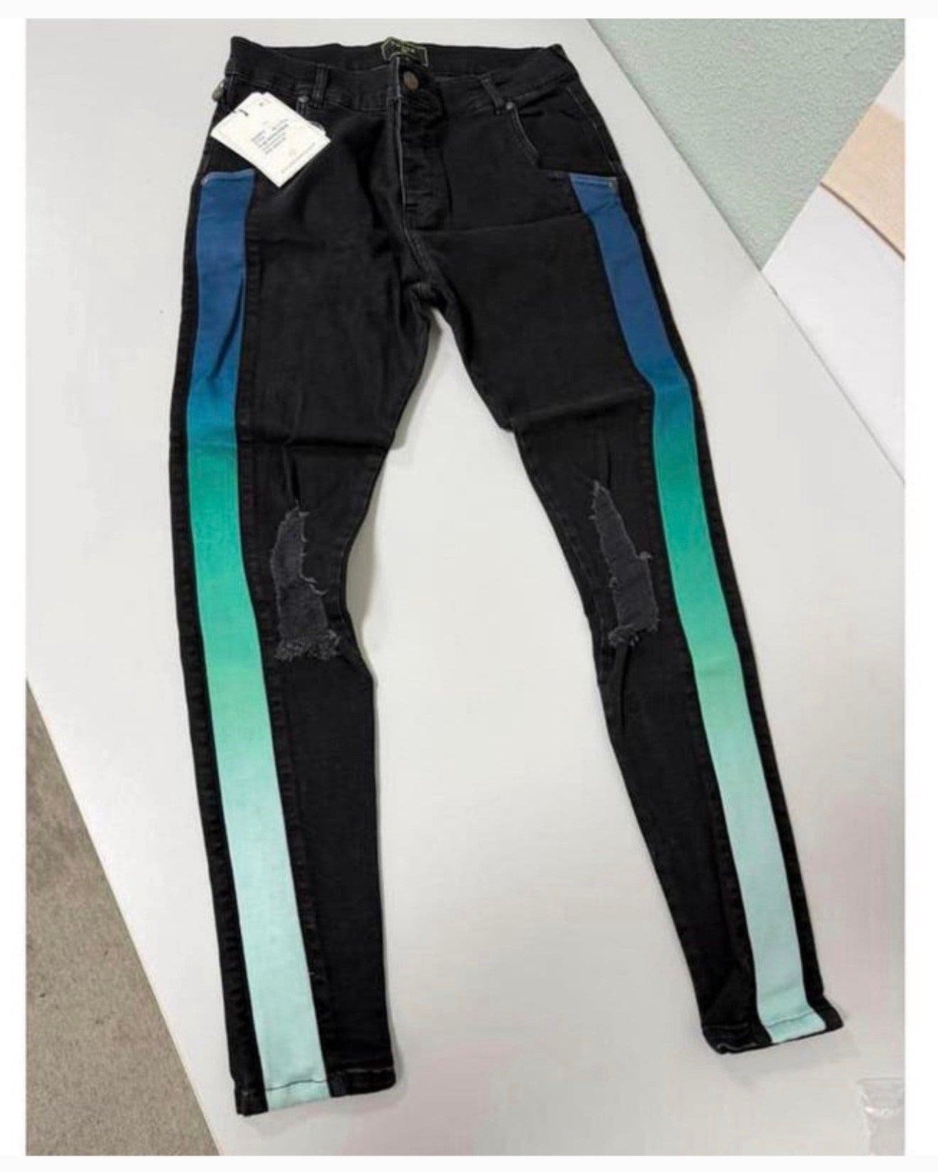 SIKSILK BURST knee low rise Denim - BLACK M W32 spijkerbroek, Kleding | Heren, Ophalen of Verzenden, Nieuw, Zwart, W32 (confectie 46) of kleiner
