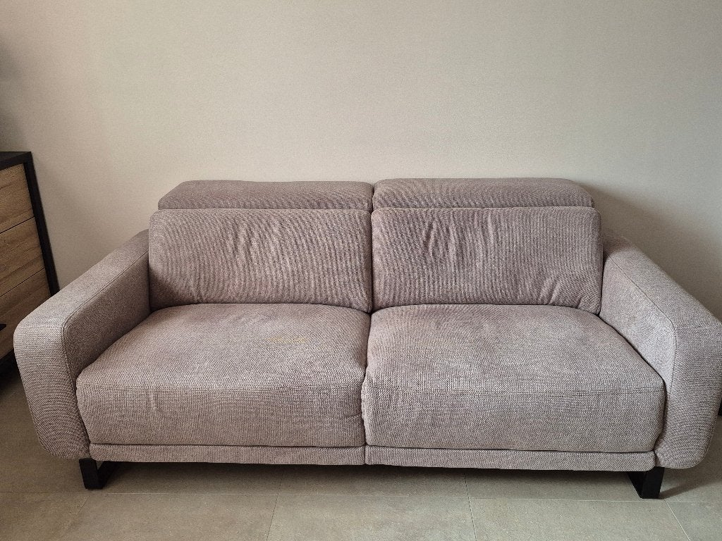 2,5 elektrische relaxzetel in beige stof, Maison & Meubles, Trois personnes, Banc droit, Comme neuf, Enlèvement