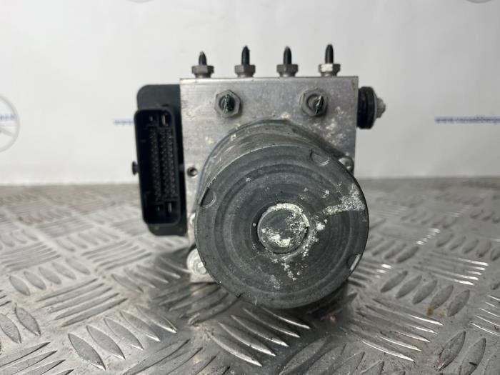 Pompe ABS d'un Mercedes Sprinter, -, 3 mois de garantie, Utilisé, -