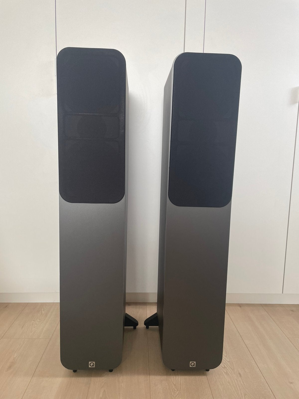 Set q acoustics 3050 speakers, Basreflex, Ophalen, Zo goed als nieuw