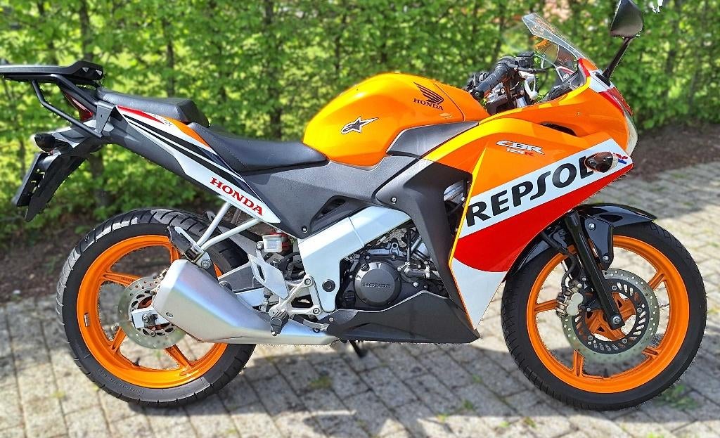 Honda CBR125R Repsol, Motoren, Particulier, 125 cc, 11 kW of minder, 1 cilinder
