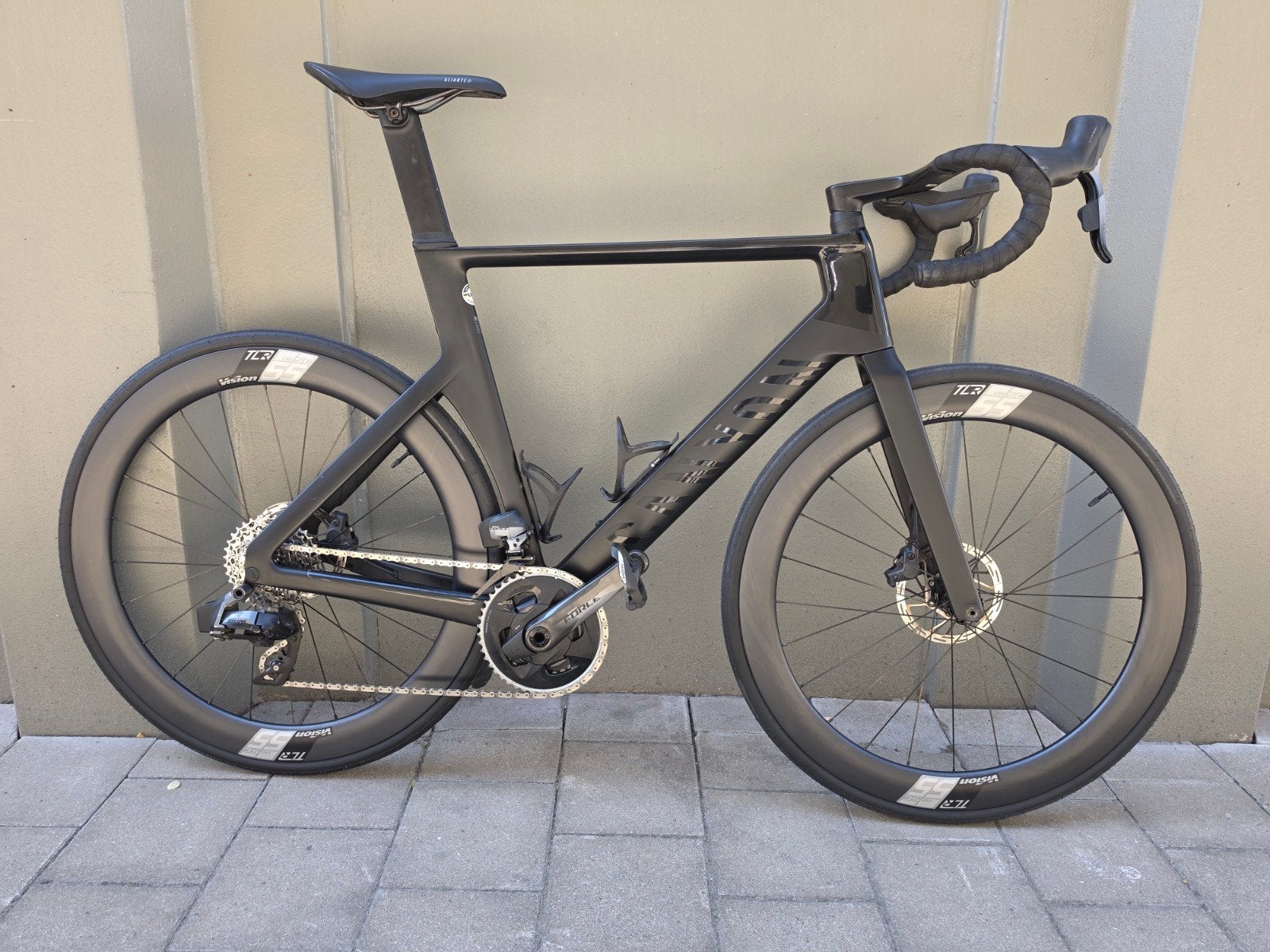 Canyon Aeroad CF SLX 8 AXS 2023 SRAM FORCE met POWERMETER, Fietsen en Brommers, 28 inch, Carbon, Heren, Zo goed als nieuw