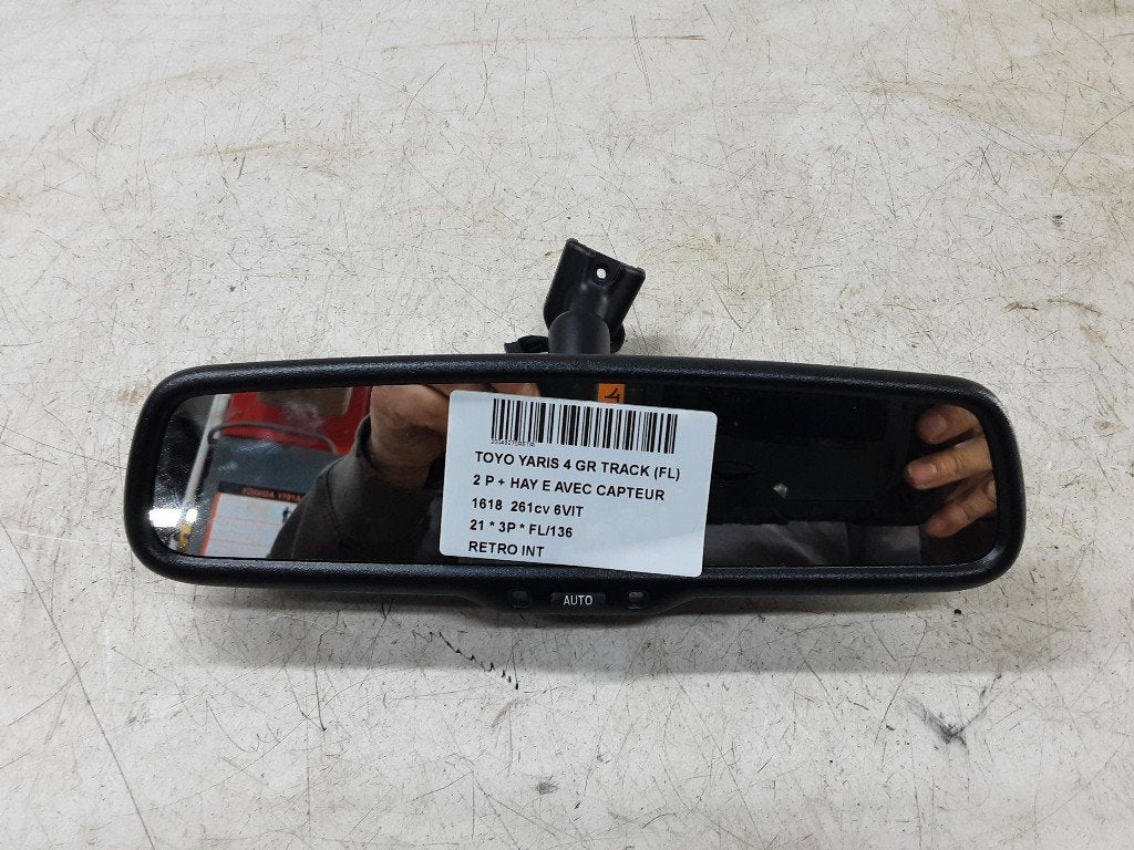 BINNENSPIEGEL Toyota Yaris IV (P21 / PA1 / PH1) (01-2020/-), Gebruikt, Mevr. I. Hauben, Toyota, Rue de l'Espoir 34 34
4030  GRIVEGNÉE, BE