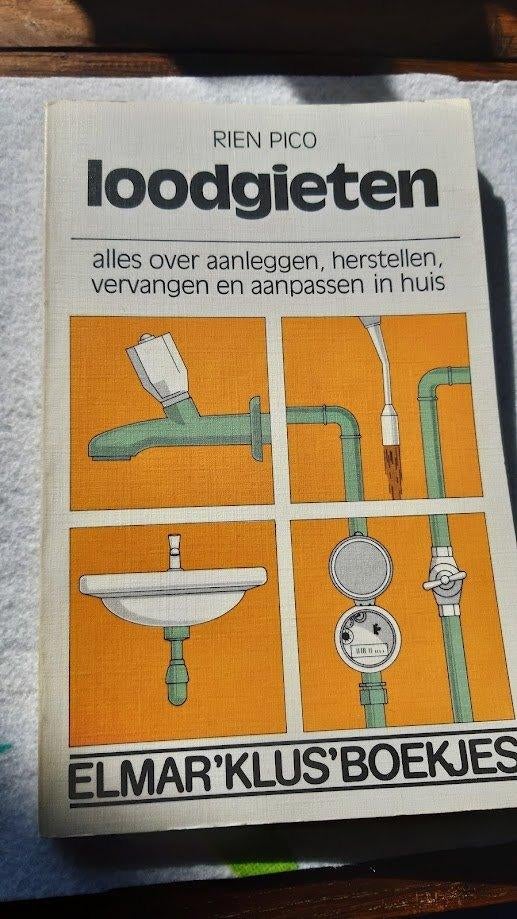 Loodgieten klusboekje maken herstellen aanpassen vervangen, Boeken, Hobby en Vrije tijd, Zo goed als nieuw, Overige onderwerpen