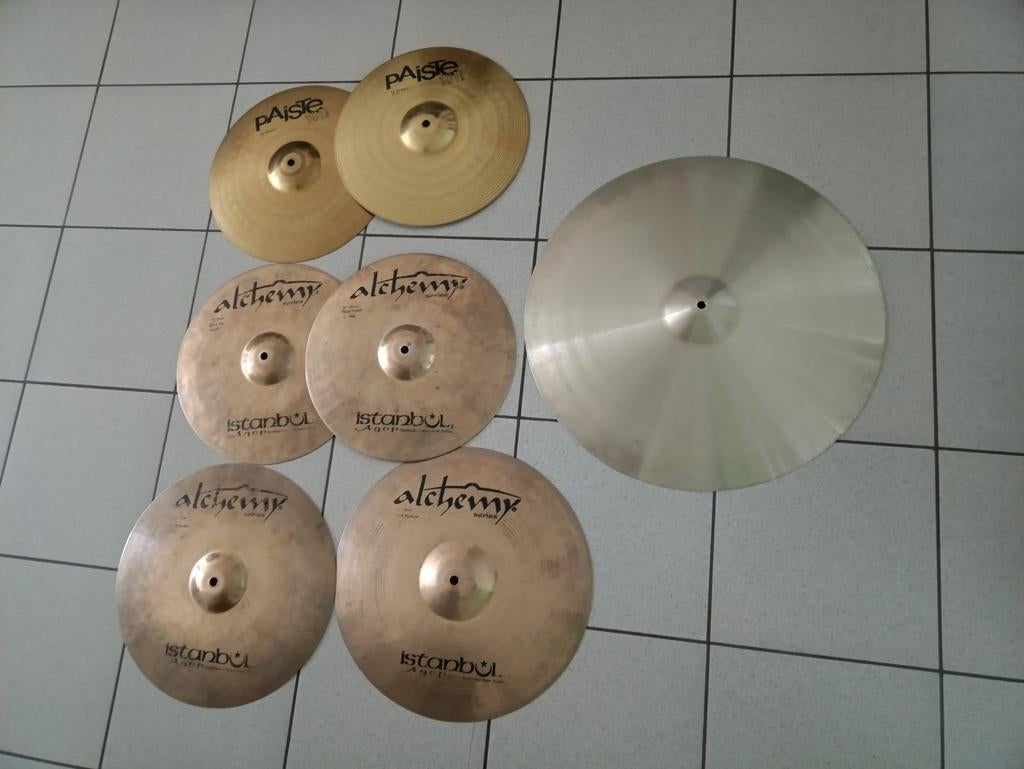 Cymbales, Musique & Instruments, Enlèvement