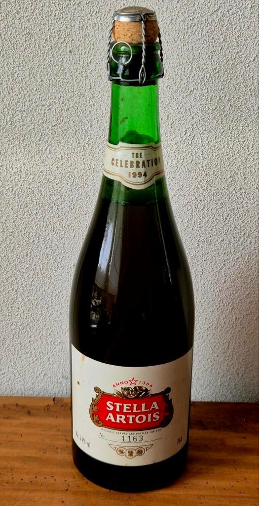 1994 oude volle 0,75 ltr fles STELLA ARTOIS nr 1163 CELEBRAT, Verzamelen, Ophalen of Verzenden, Stella Artois