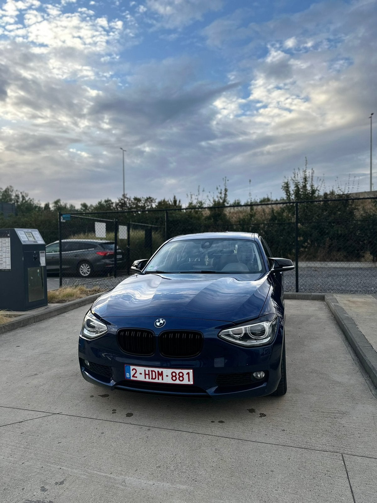 BMW 116i f20 2013, Auto's, 4 cilinders, Blauw, Bluetooth, 5 deurs