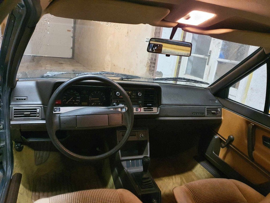 Voiture ancienne Volkswagen VW Passat 32b, Autos, Achat, Boîte manuelle, Particulier, Passat
