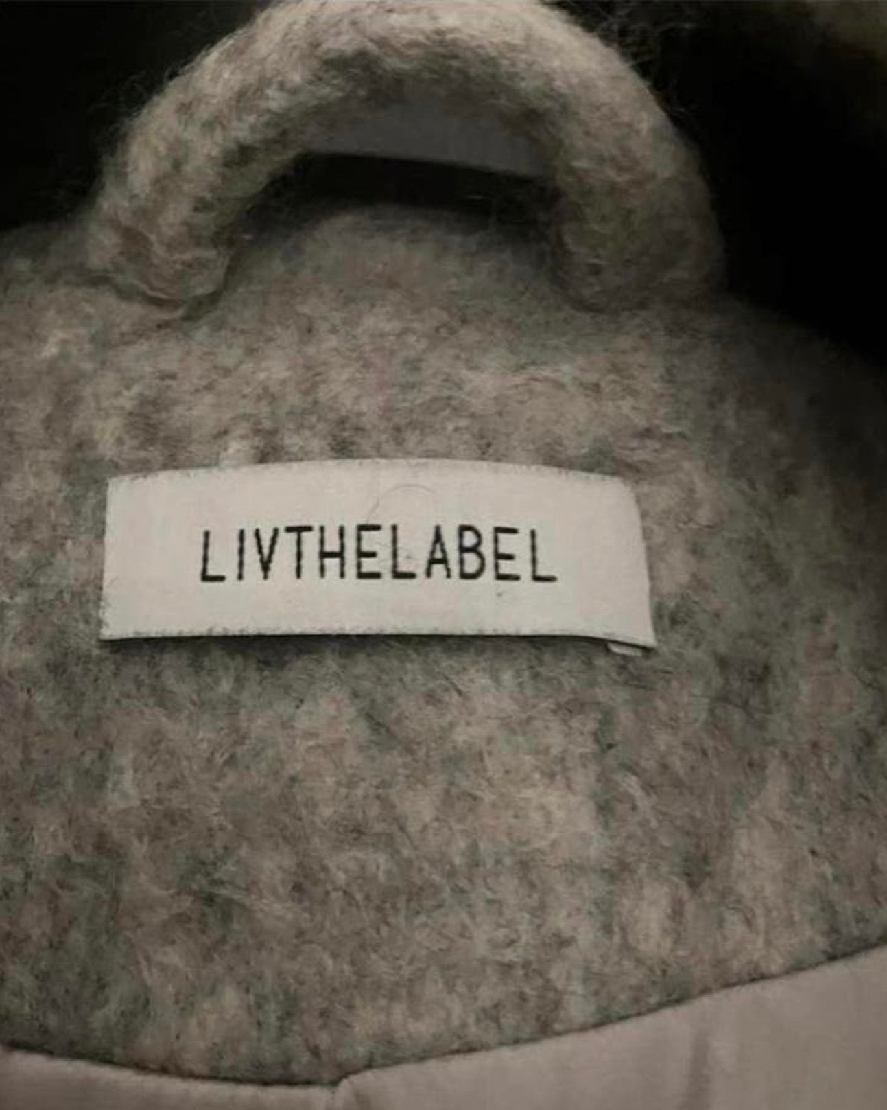 LIV THE LABEL,MOOIE JAS MET 50% WOL,MAAT M ,ONGEDRAGEN!, Kleding | Dames, Jassen | Winter, Ophalen of Verzenden, Zo goed als nieuw