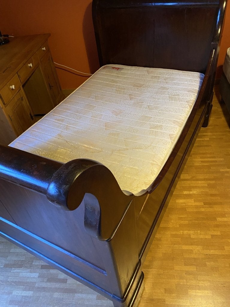 antiek bed op wieltjes, Maison & Meubles, Enlèvement, Queen size, Bois