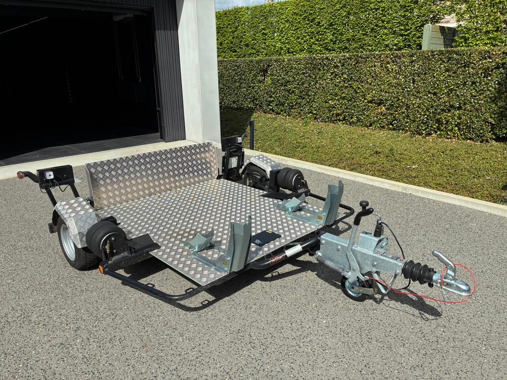 Aanhangwagen (airtrailer) voor 2 moto’s, Ophalen, Zo goed als nieuw