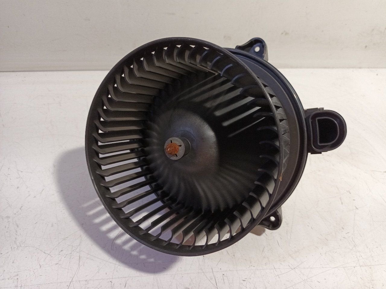Kachel ventilator motor Ford Transit, Onderdelen@venauto.nl, Van der Ven Autorecycling B.V., Ettenseweg 76, 4706 PB Roosendaal, The Netherlands