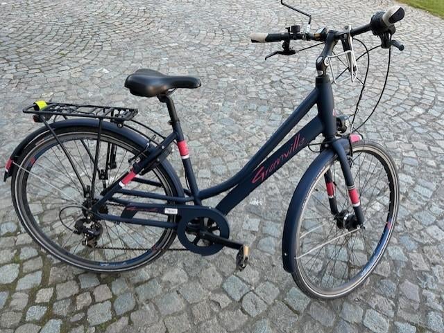 Damesfiets, Ophalen