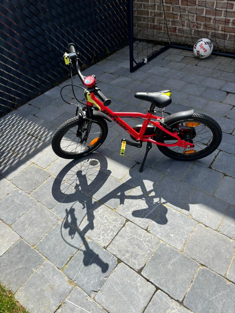 Btwin 16inch fiets, Ophalen, Zo goed als nieuw, Zijwieltjes